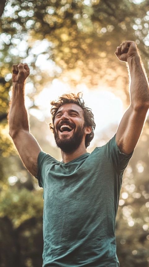 让人笑出腹肌的生活励志格言，为你的日常增添正能量！